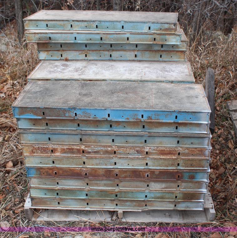 image for item C1716 (250) 3'L x 2'W concrete forms