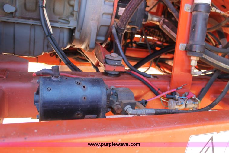 image for item C3670 1999 Snorkel TB-A80RDZ boom lift