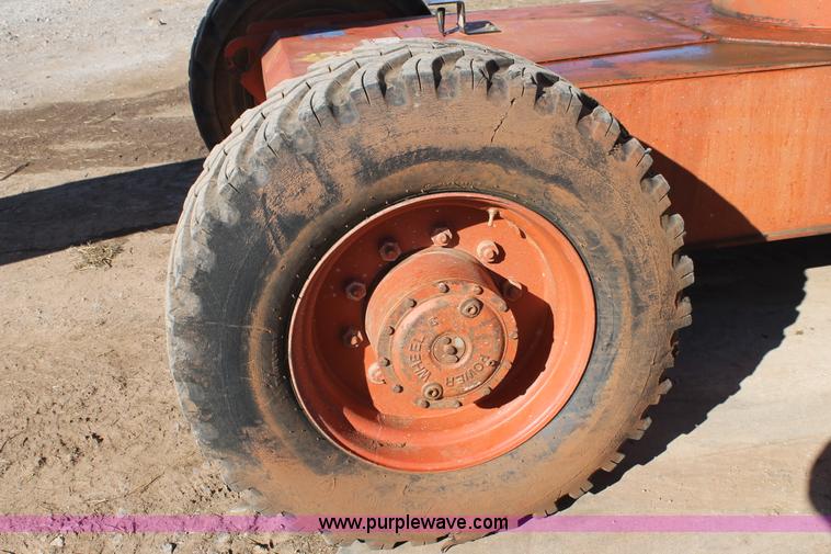 image for item C3670 1999 Snorkel TB-A80RDZ boom lift