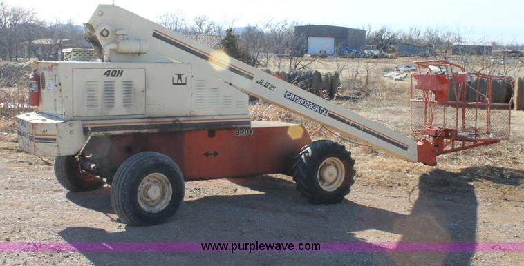 image for item C3672 1990 JLG 40H boom lift