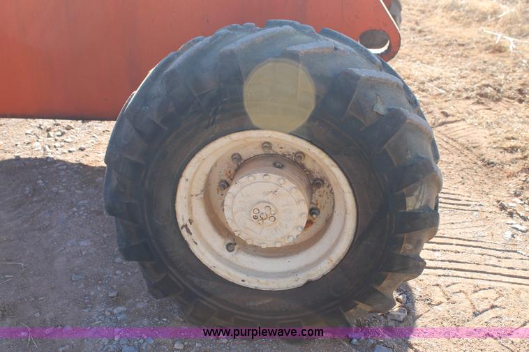 image for item C3672 1990 JLG 40H boom lift