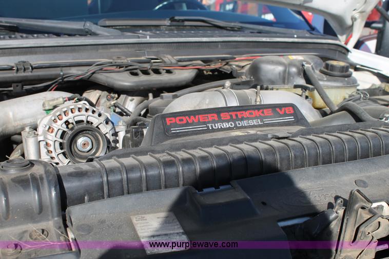 image for item C3673 2004 Ford F550 SuperCab utility truck