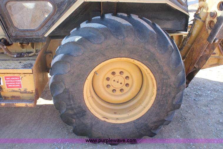 image for item C3674 1995 Caterpillar 416B backhoe