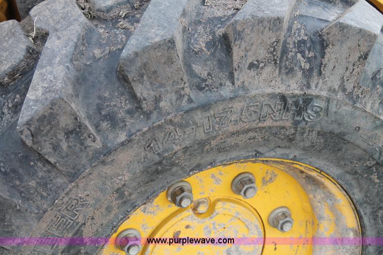 image for item C3676 Komatsu WB140-2N backhoe