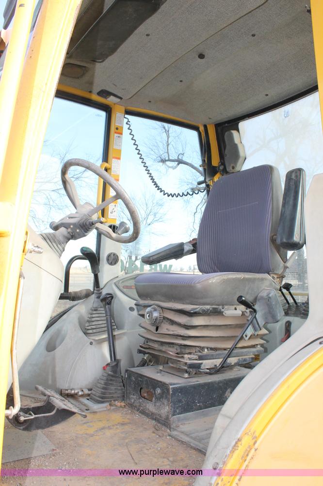 image for item C3676 Komatsu WB140-2N backhoe