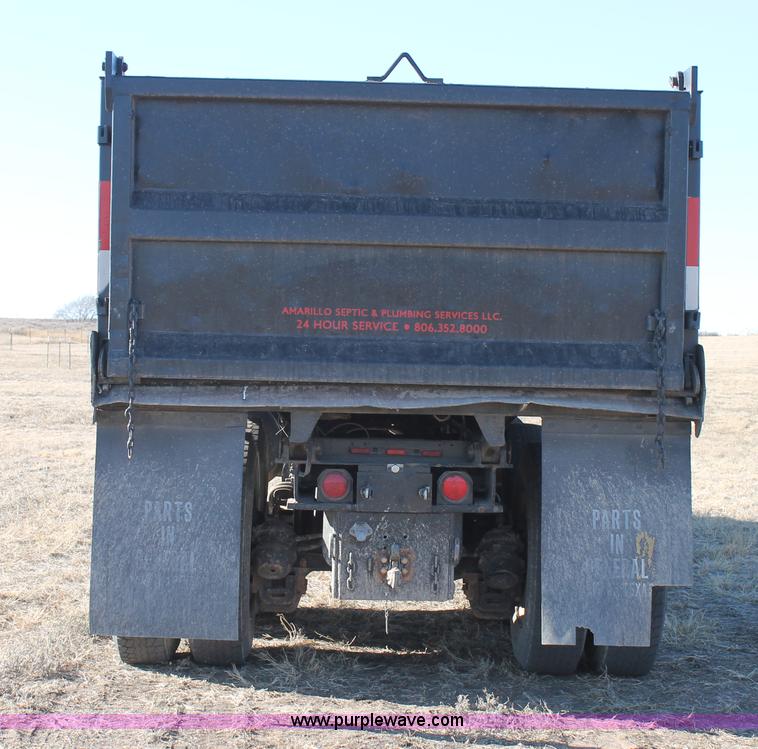 image for item C3681 1984 Mack RD686S dump truck