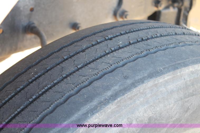 image for item C3681 1984 Mack RD686S dump truck