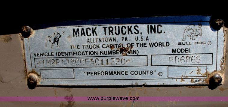 image for item C3681 1984 Mack RD686S dump truck