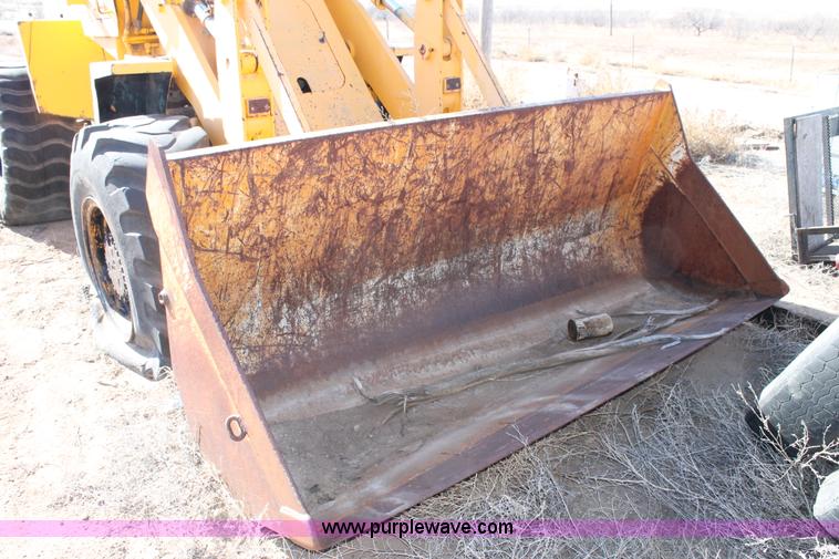 image for item C3687 Case W24C loader