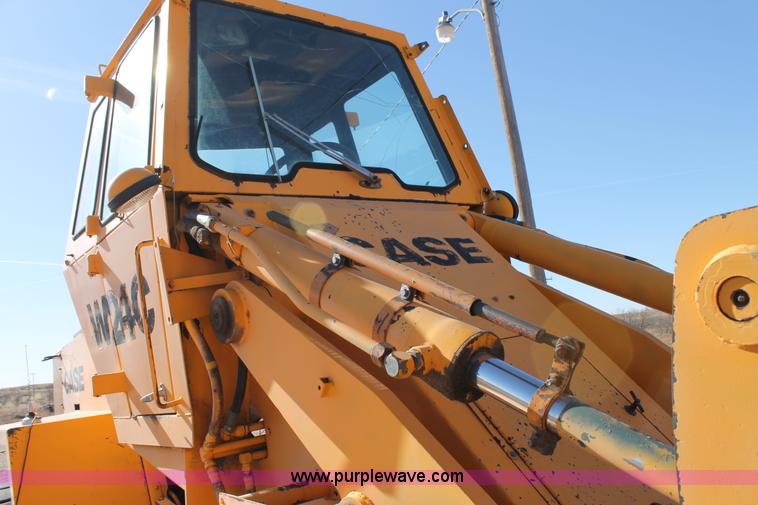 image for item C3687 Case W24C loader