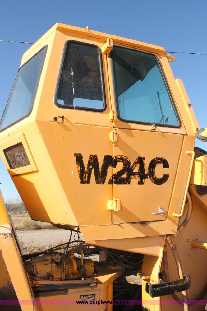 image for item C3687 Case W24C loader