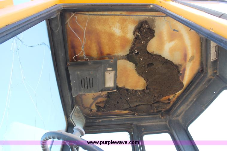 image for item C3687 Case W24C loader