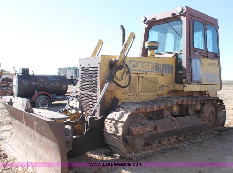 image for item C3689 1989 Case 1150E dozer