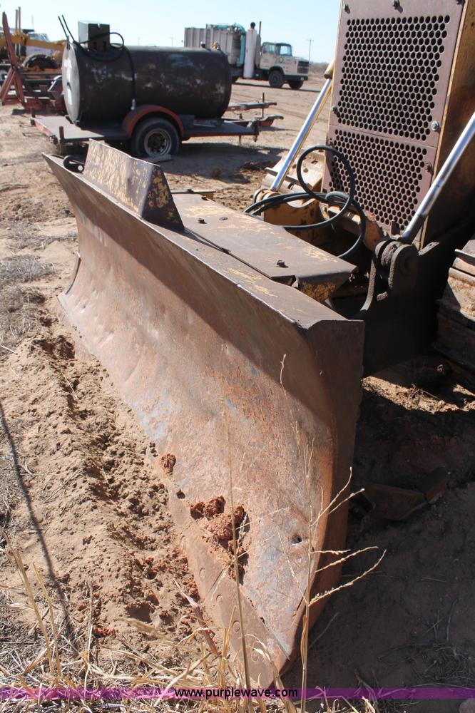 image for item C3689 1989 Case 1150E dozer