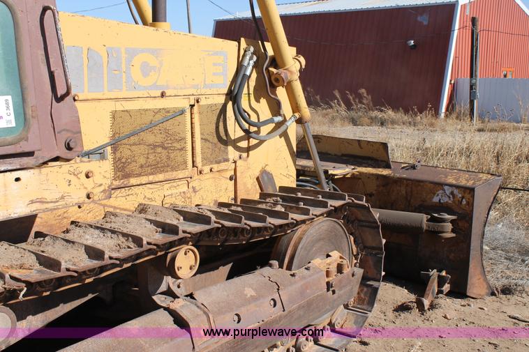 image for item C3689 1989 Case 1150E dozer