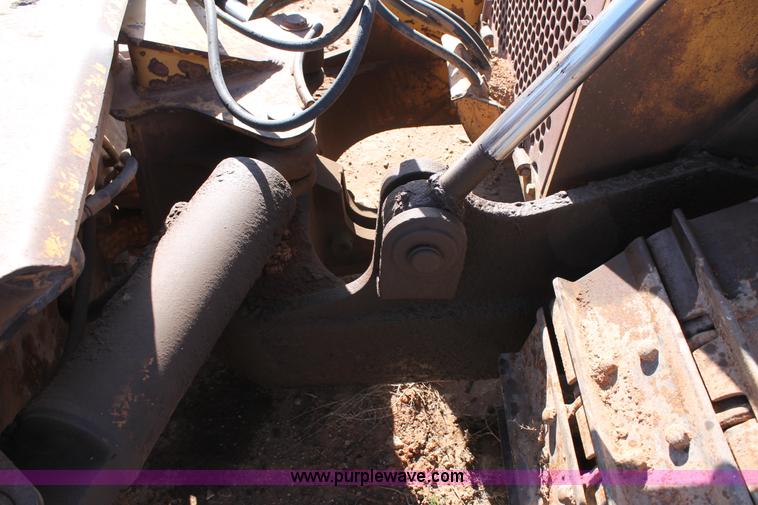 image for item C3689 1989 Case 1150E dozer