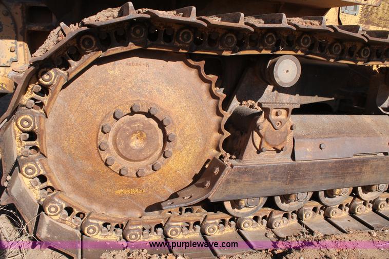 image for item C3689 1989 Case 1150E dozer