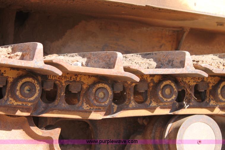 image for item C3689 1989 Case 1150E dozer