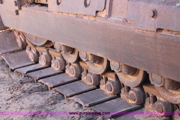 image for item C3689 1989 Case 1150E dozer