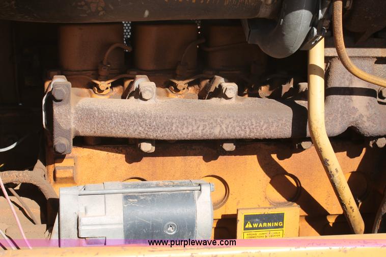 image for item C3689 1989 Case 1150E dozer