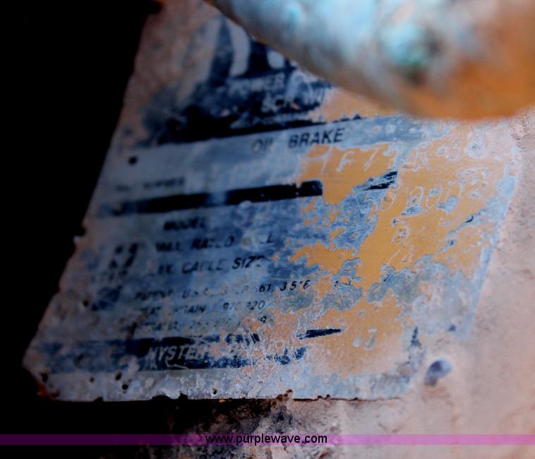 image for item C3689 1989 Case 1150E dozer