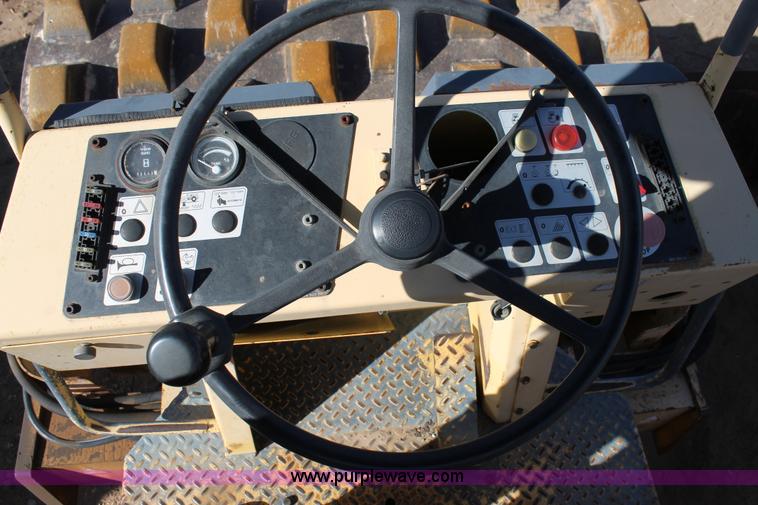 image for item C3690 1994 Bomag BW 172 PDB-2 compactor