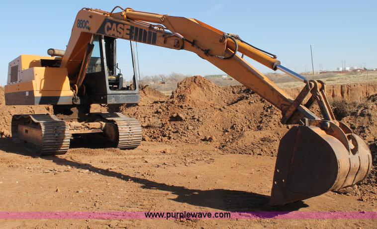 image for item C3695 1982 Case 880C excavator