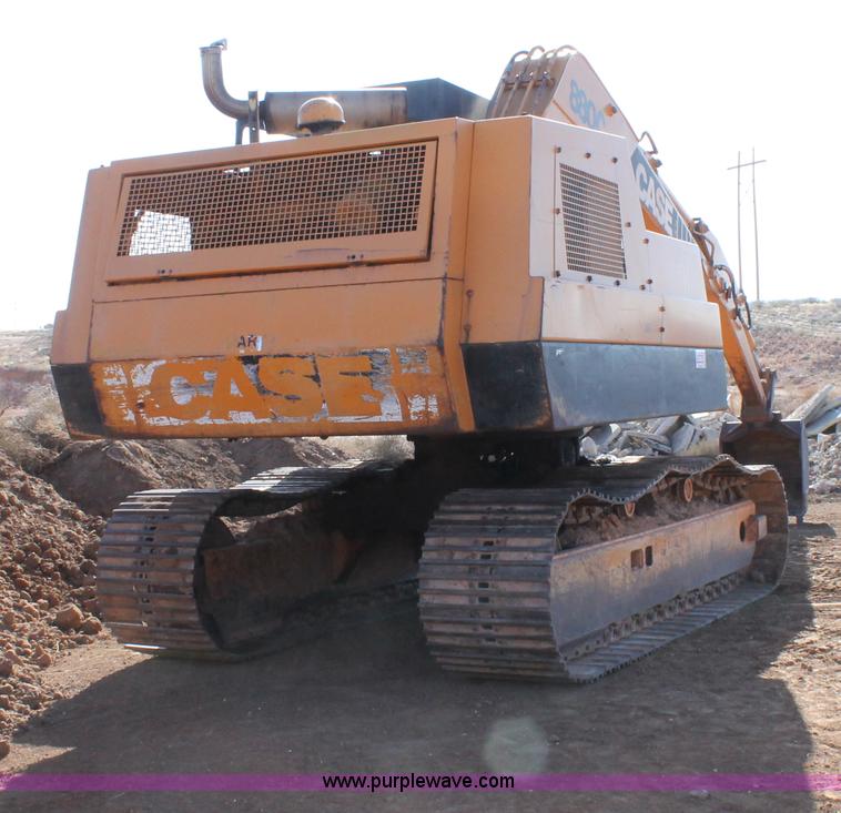 image for item C3695 1982 Case 880C excavator