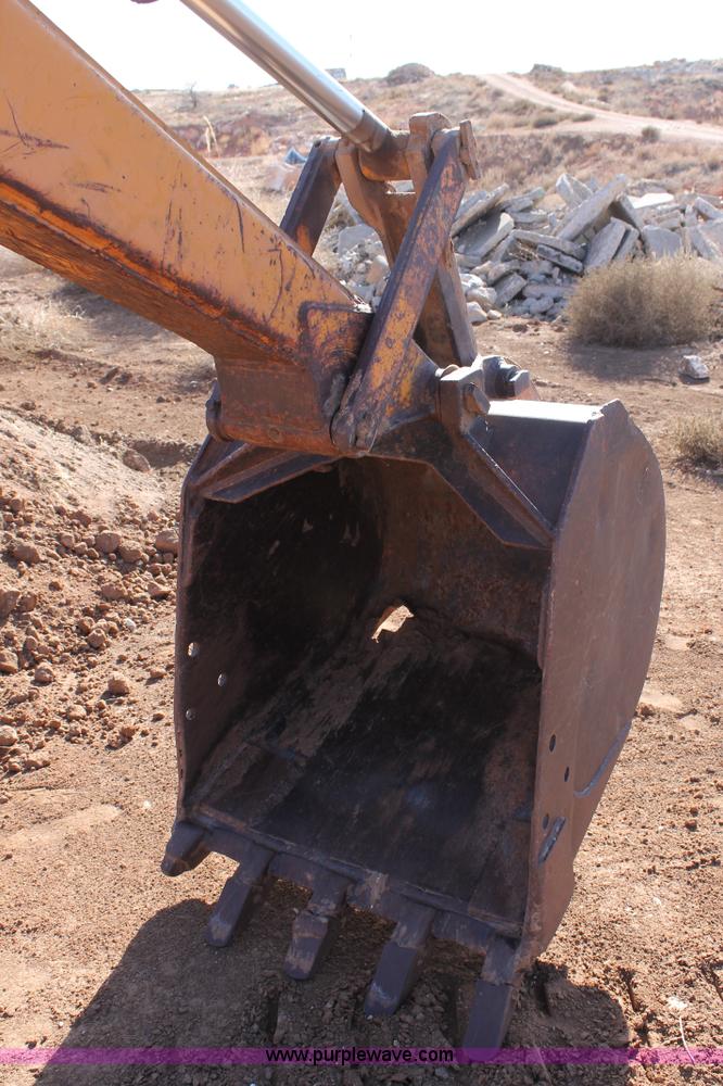 image for item C3695 1982 Case 880C excavator