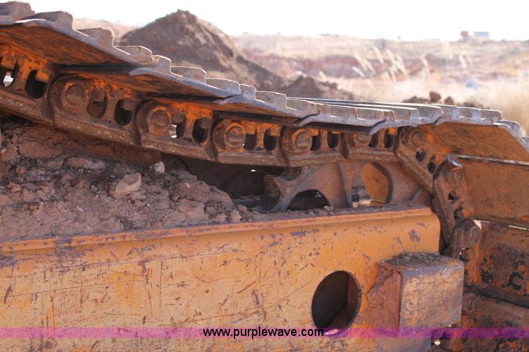 image for item C3695 1982 Case 880C excavator