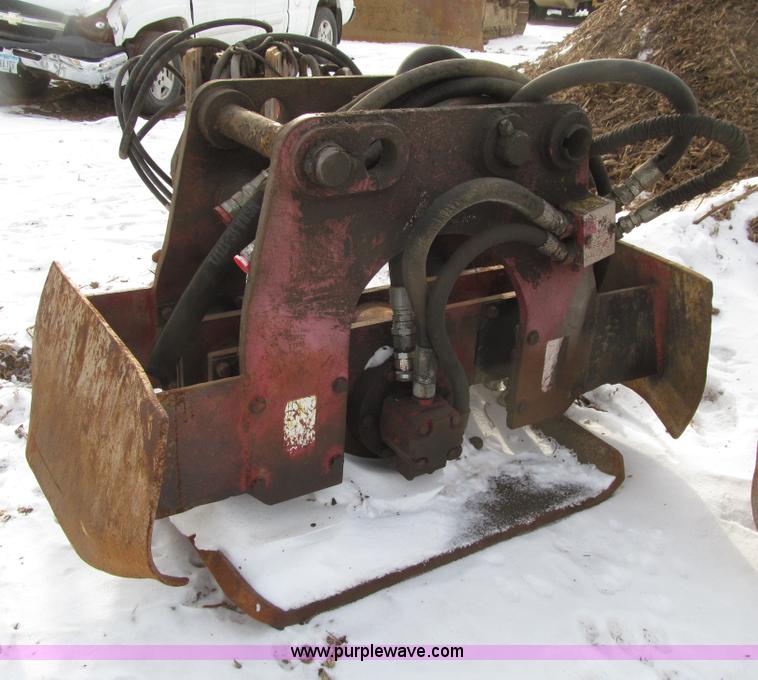 image for item E4645 Allied hydraulic plate compactor