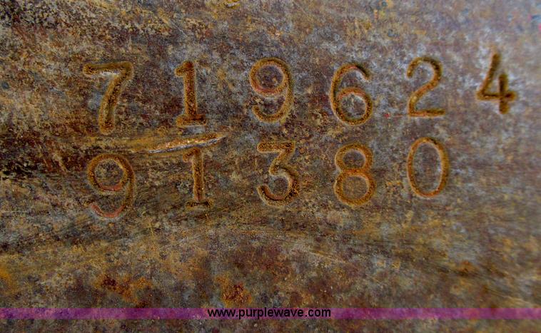 image for item E4646 Allied hydraulic plate compactor