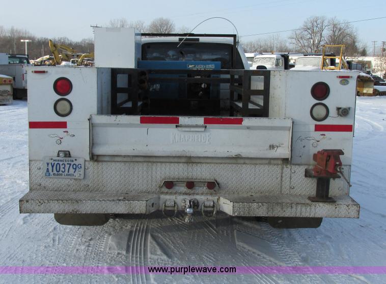 image for item E5246 2000 Ford F450 Super Duty utility truck