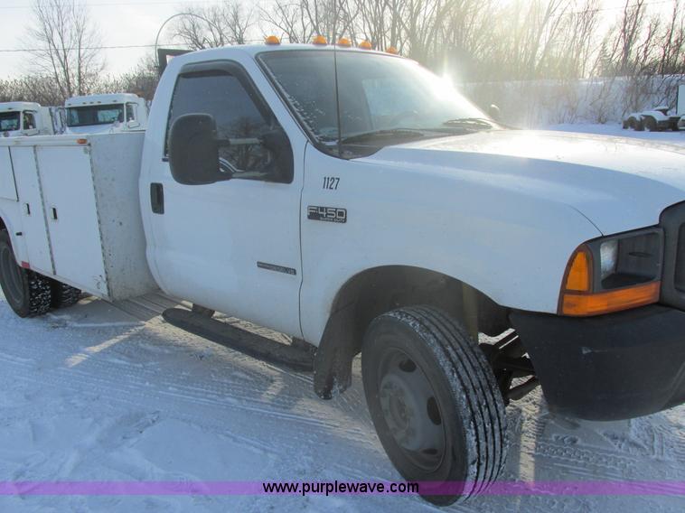 image for item E5246 2000 Ford F450 Super Duty utility truck