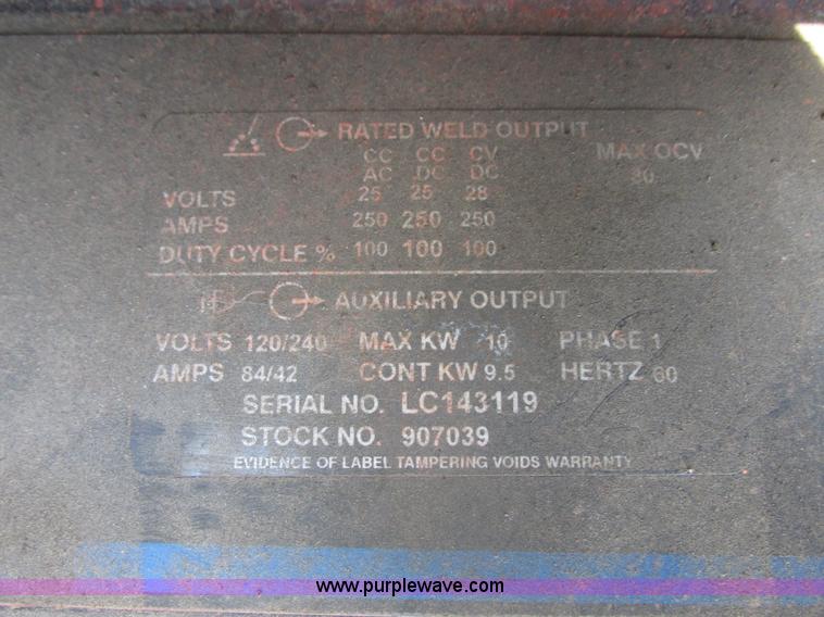 image for item E5246 2000 Ford F450 Super Duty utility truck