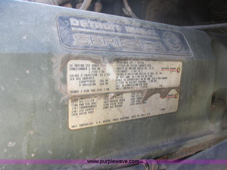 image for item E5247 2000 Freightliner Century Class semi truck