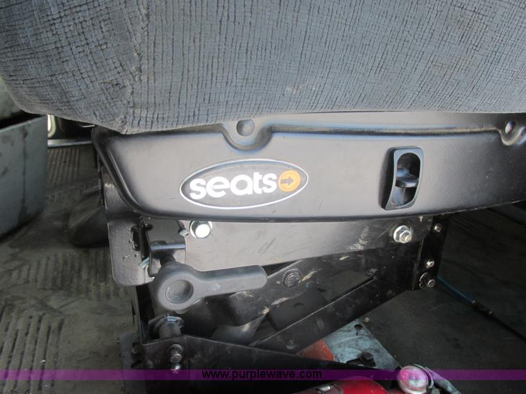 image for item E5247 2000 Freightliner Century Class semi truck