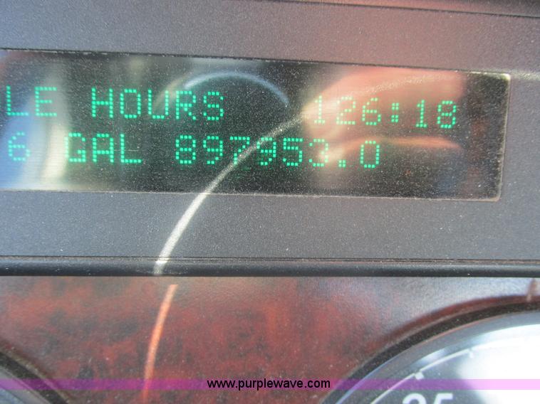 image for item E5247 2000 Freightliner Century Class semi truck