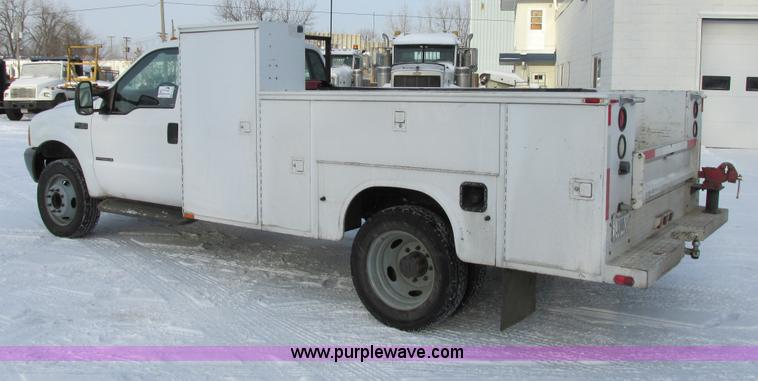image for item E5250 2000 Ford F450 Super Duty XL utility truck