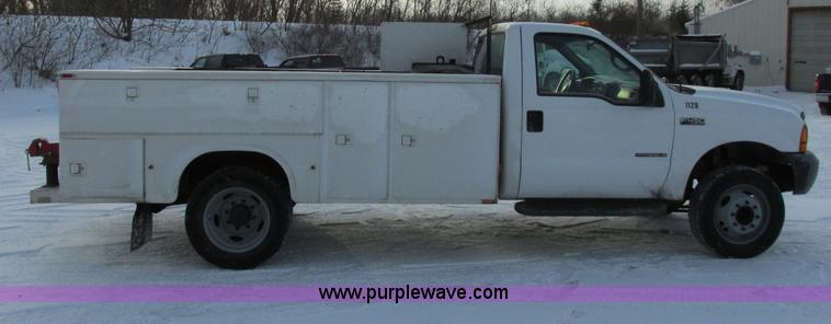 image for item E5250 2000 Ford F450 Super Duty XL utility truck