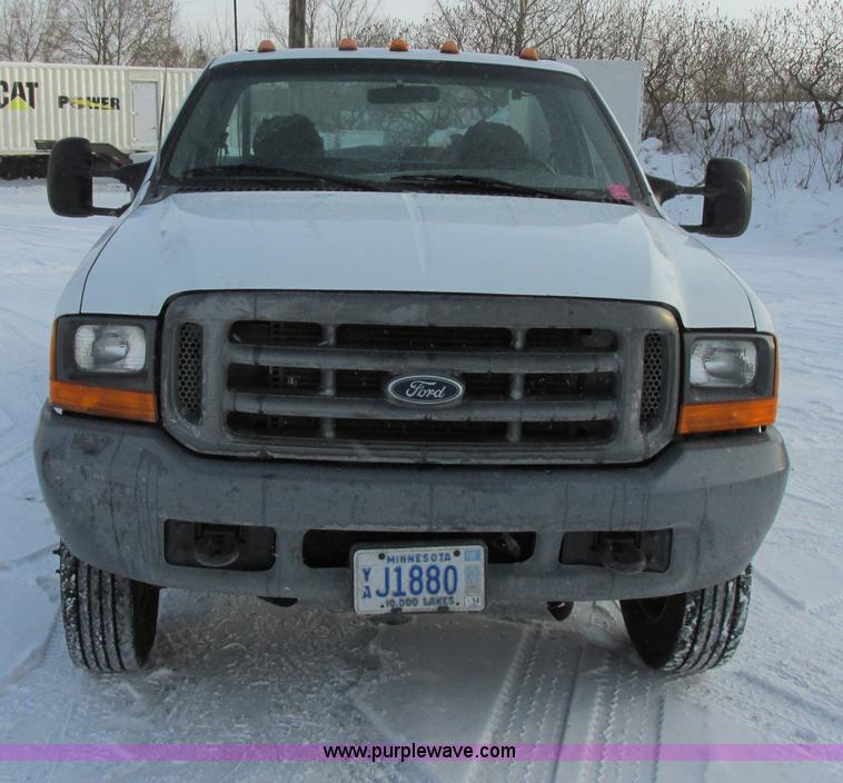 image for item E5250 2000 Ford F450 Super Duty XL utility truck