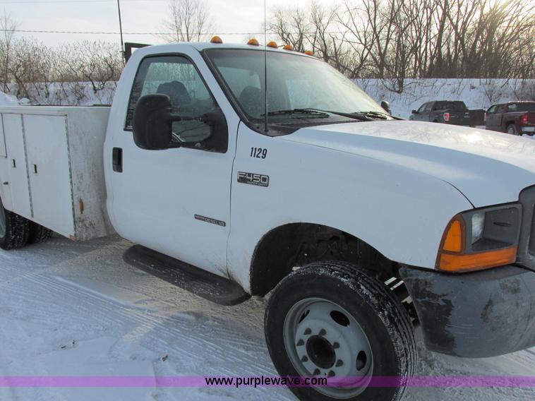 image for item E5250 2000 Ford F450 Super Duty XL utility truck