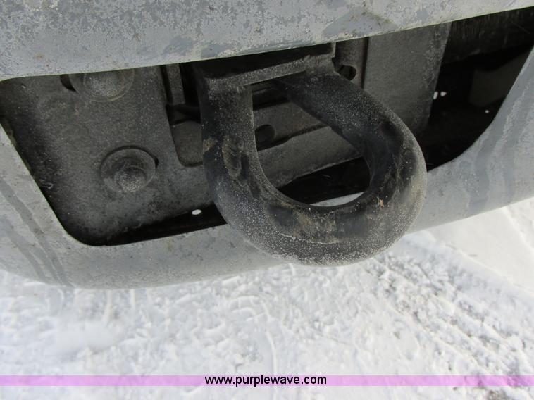 image for item E5250 2000 Ford F450 Super Duty XL utility truck