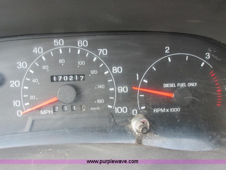 image for item E5250 2000 Ford F450 Super Duty XL utility truck