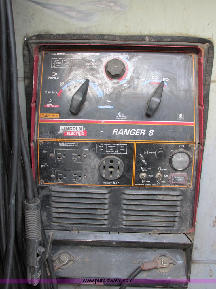 image for item E5250 2000 Ford F450 Super Duty XL utility truck