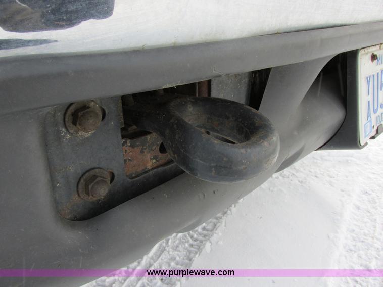 image for item E5251 1999 Ford F450 Super Duty XL utility truck