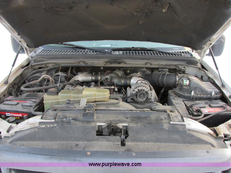 image for item E5251 1999 Ford F450 Super Duty XL utility truck