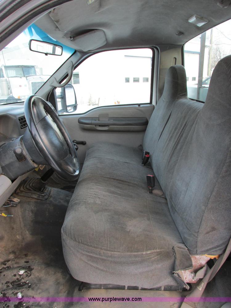 image for item E5251 1999 Ford F450 Super Duty XL utility truck