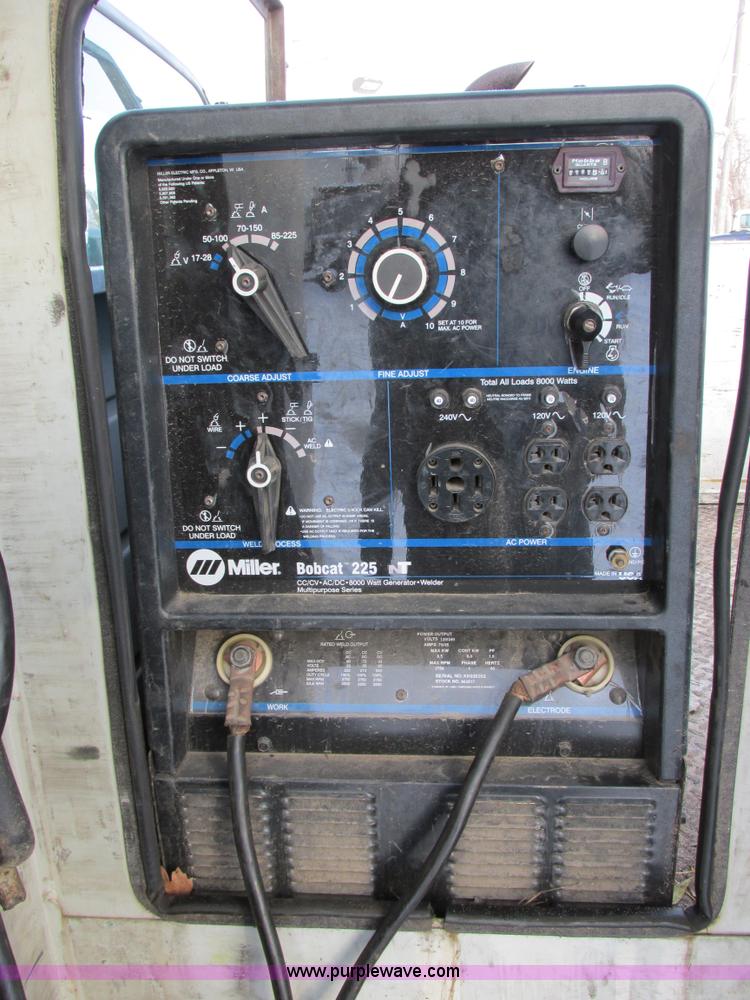 image for item E5251 1999 Ford F450 Super Duty XL utility truck