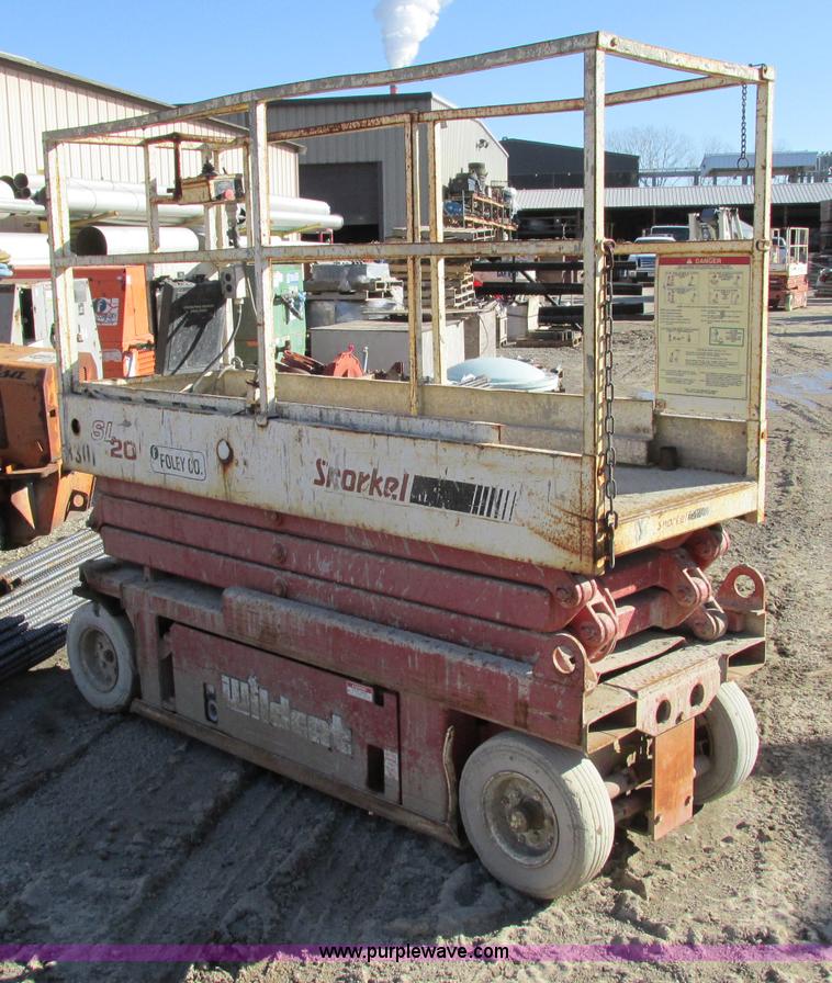 image for item F4840 Snorkel SL 20 scissor lift